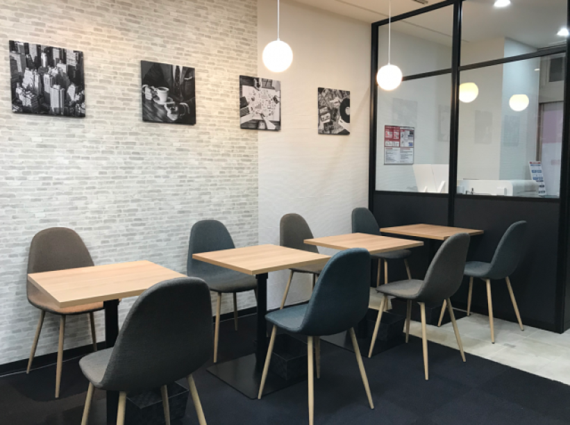アクセアカフェ 四条烏丸店